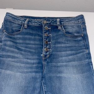 AE womens skinny jeans